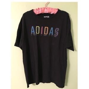 Adidas T-shirt